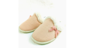 WB05 slipper pink option