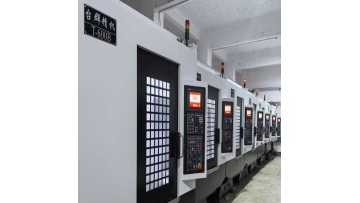 Second-hand machine tools of various brands