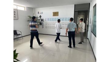 Welcome clients to come and visit our company.