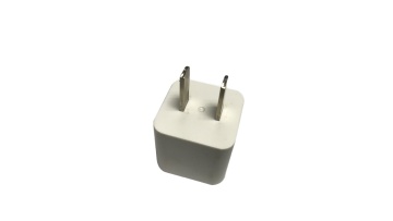 Travel Wall Charger For Ipones And Ipads;Plug Plastic Mould High Quality Plug Single USB 5V1A Plastic Injection Molding Cool/Hot1