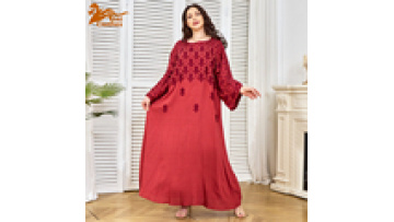 2025 Muslim Elegant Evening Abaya Arab Dubai Robe New Bubble Bead Fashion Kaftan Dress Women Dresses Round Neck Muslim Robe1