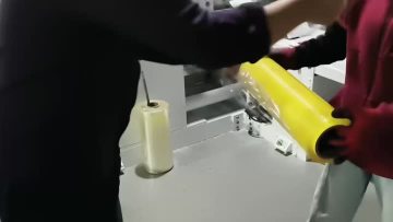 PVC cling film adhesion test