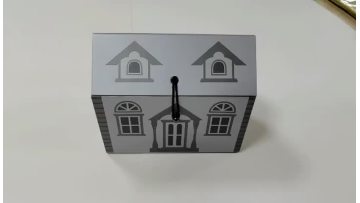 house shape gift box with elastic closer