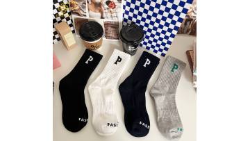 Women's p letter embroidered socks tube socks
