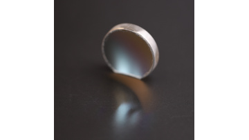 flat field holographic concave grating