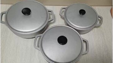 4.8 Quart Cast Aluminum Caldero Dutch Oven with Lid1