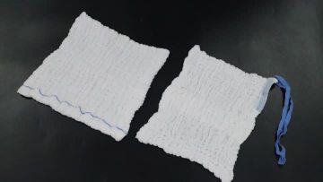 Prewashed laparotomy sponge