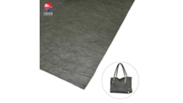 OEM PU Faux Leather Fabric 100%Polyester 390GSM Waterproof Synthetic Leather Fabric for Handbag Garment1
