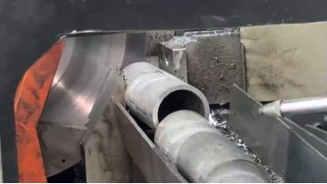 Discover the Cutting of Precision Steel Pipe!