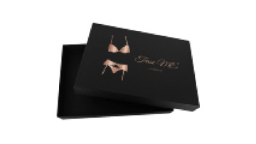 Premium Black Women's Lingerie Gift Box with Silk Packaging and Gold Stamping1