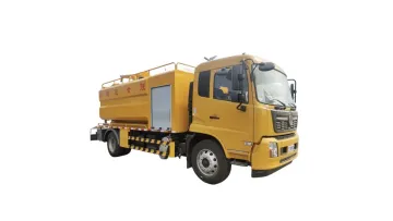 Dongfeng Septic Tank Truck 4X2 Vacuum Sewage Suction Trucks with Vacuum Pump1