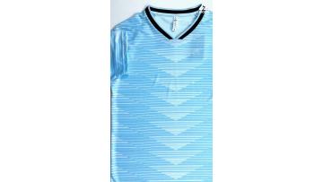 Football uniforms 5042