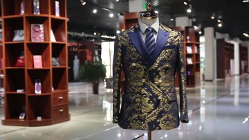 New Design Italy Design Men Suits Men Wedding and Business Suits1