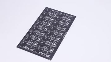 Infrared intelligent communication circuit board