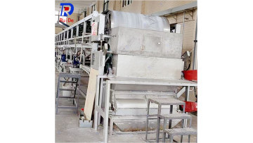 Polyurethane resin cooling and laminating machine