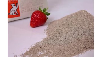 Strawberry Scented Activated Charcoal Bentonite Cat Litter