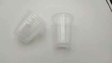 Disposable transparent PET plastic cups1