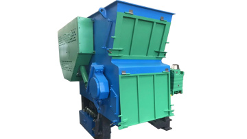 Single Shaft Shredder Machine