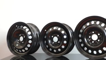 High Quality Passenger Car Wheel Durable 5 Holes Steel Wheel Rims 16 Inch 5x114.3 Chrome Steel Wheels Rims1