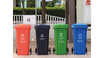 Outdoor trash cans have multiple applications