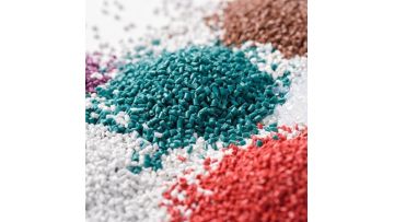 Masterbatch for injection molding equipment