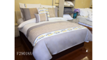 BSCI manufacturer direct selling embroidery duvet cover and pillow case microfiber king size duvet cover bedding set1