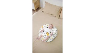 Printed cotton anti-vomiting milk