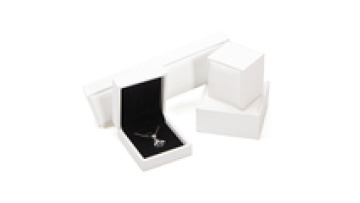 Hanhong 2022 Jewelry Box Packaging Set Pu Leather Jewelry Cassette With Logo Custom Printed Ring Box1