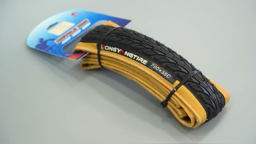 Folding bicycle tire