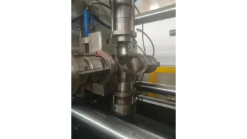 Shenzhou 480ton Horizontal 110 160mm PVC Pipe Fitting Machinery Plastic Injection Molding Machine1