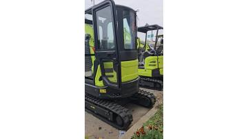 0.8Ton to 4Ton Mini Crawler Excavators in Stock