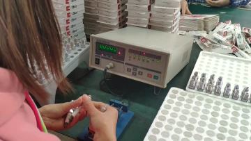 Manual inspection of 1D spark plug performance