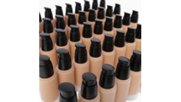 OEM Liquid Foundation Makeup Manufacturers Matte Liquid Waterproof Foundation Light Medium Dark Skin Foundation1