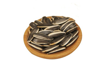 Roasted sunflower seeds