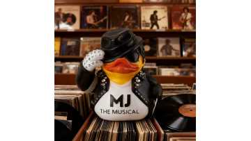 Michael Jackson duck figurine video 1