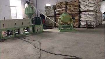 Disposable plastic food container machine1