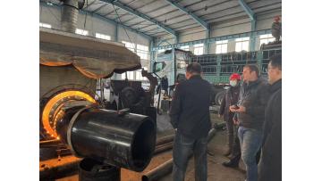 South African customers come to visit pipeline bul