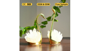 Customized Wholesale Natural Crystal Desk Lamp Swan With Raw Clear Quartz Point Night Lamp for Decoration1