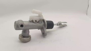 Factory Wholesale Price Clutch Master Cylinder Fits for NISSAN OE 30610-V00101