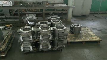 Sand casting axle boxes