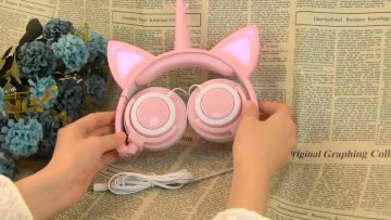 unicor pink headphones 40s.mp4