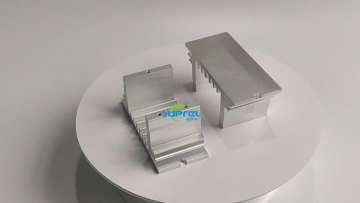 Triode heat dissipation heatsinks