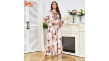 2025 Autumn New Middle Eastern Women's Elegant Fashionable Embroidery Abaya Loose Plus Size Long Skirt Abayas Wholesale1