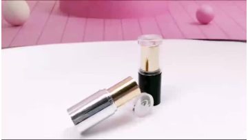 lipblam container