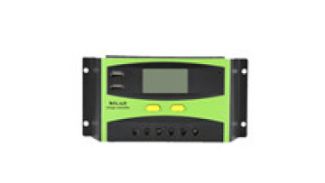 12V 24V 48V Dual USB 5A Interface LCD Display Solar PV Charge Regulators PWM 20A 30A 40A 50A 60A Solar Charge Controller1