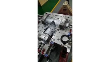 Plastic mold