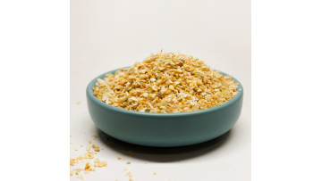 Premium dehydrated white onion diced