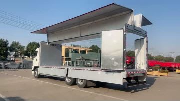 ISUZU Spread -wing Truck