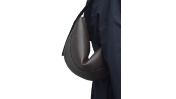 Premium Curved Leather Handbag for Women - Minimalist Design