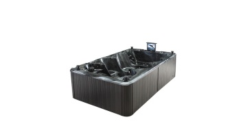 Rectangular Jacuzzi Tub